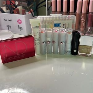 Beauty bundle 10 items. Natasha denona, wet & wild. Bare minerals. Nailpolish